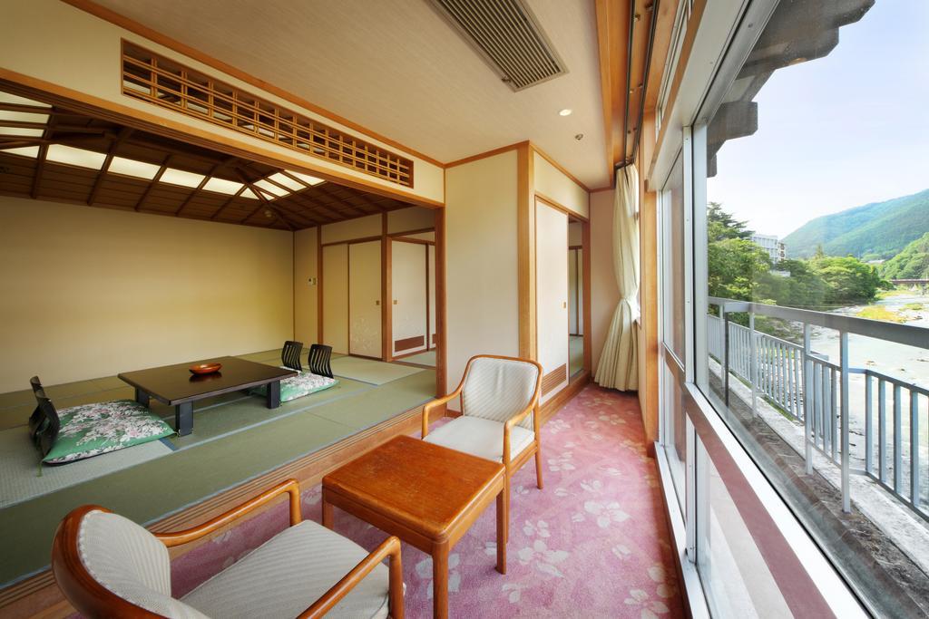 Iizaka Hotel Juraku Fukushima  Exterior foto